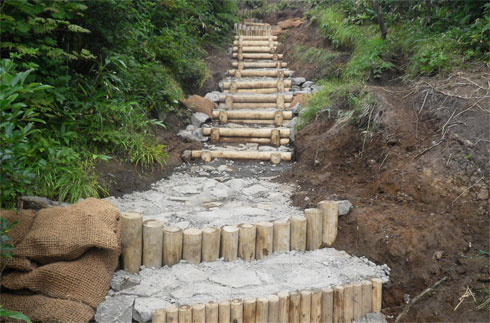平成26年度国定1-001号 面白山・刈田岳・硯石線(不忘山)歩道整備工事