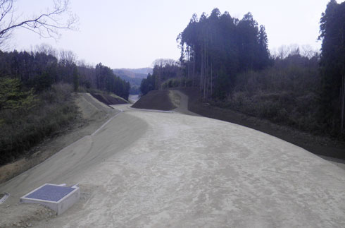平成24年仙南2期地区(広報)-001号 曲竹1-2工区農道工事